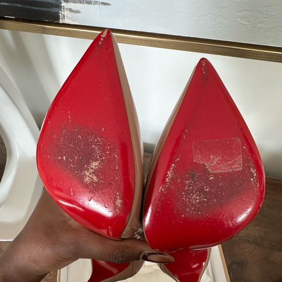 Christian Louboutin Pigalle Nude - Picture 10 of 10